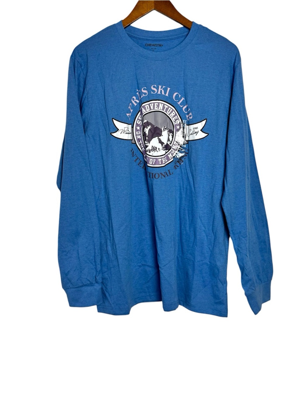 Chemistry Men’s Blue Après Ski Club Crest Long Sleeve Tee